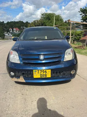 Toyota IST 2005 Blue