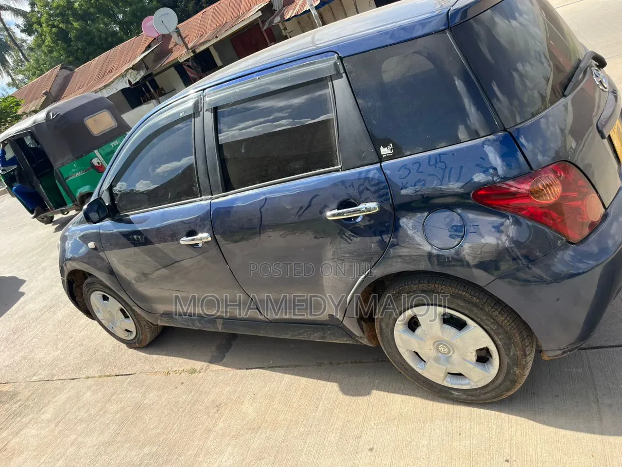 Toyota IST 2005 Blue