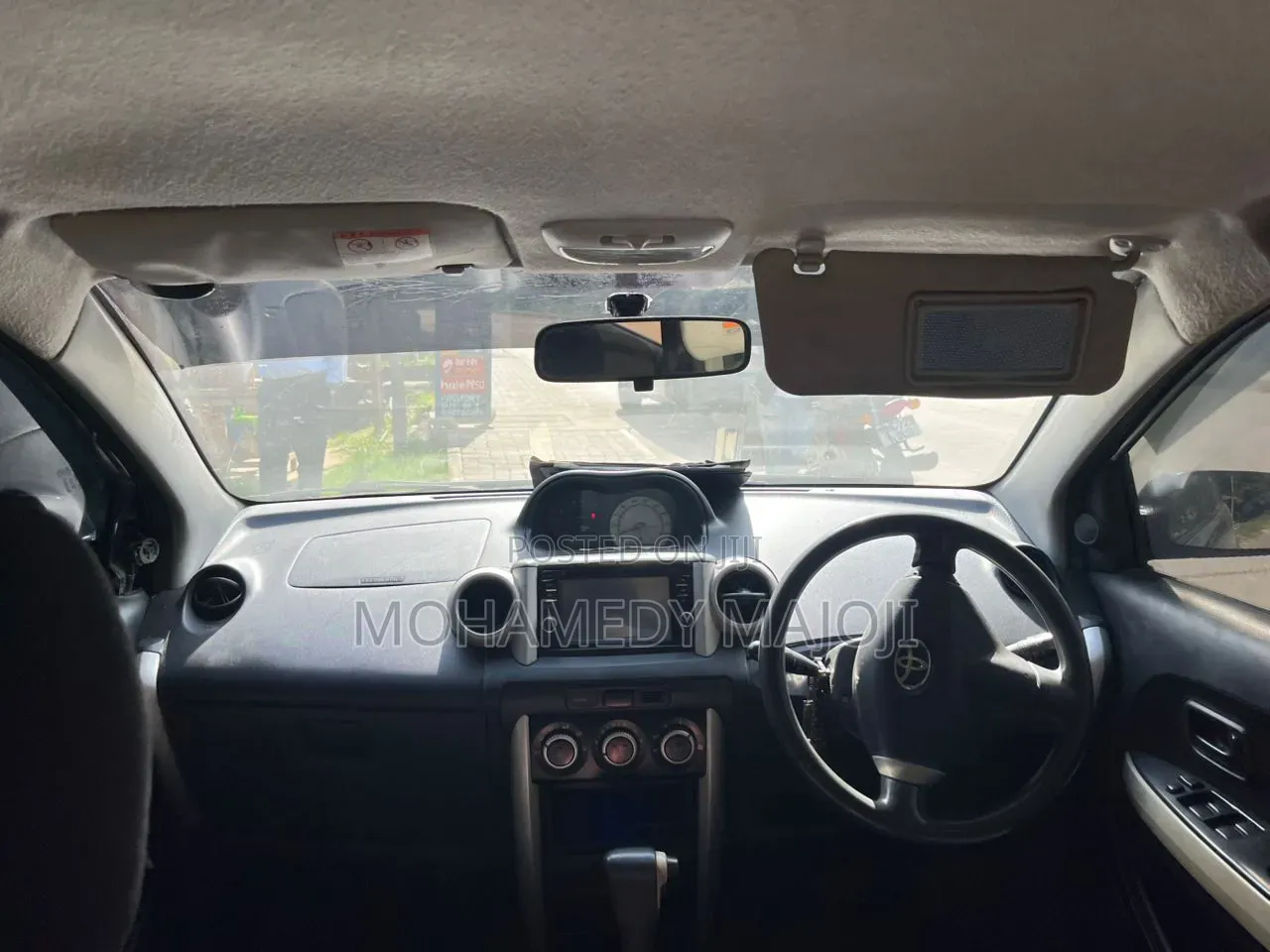 Toyota IST 2005 Blue