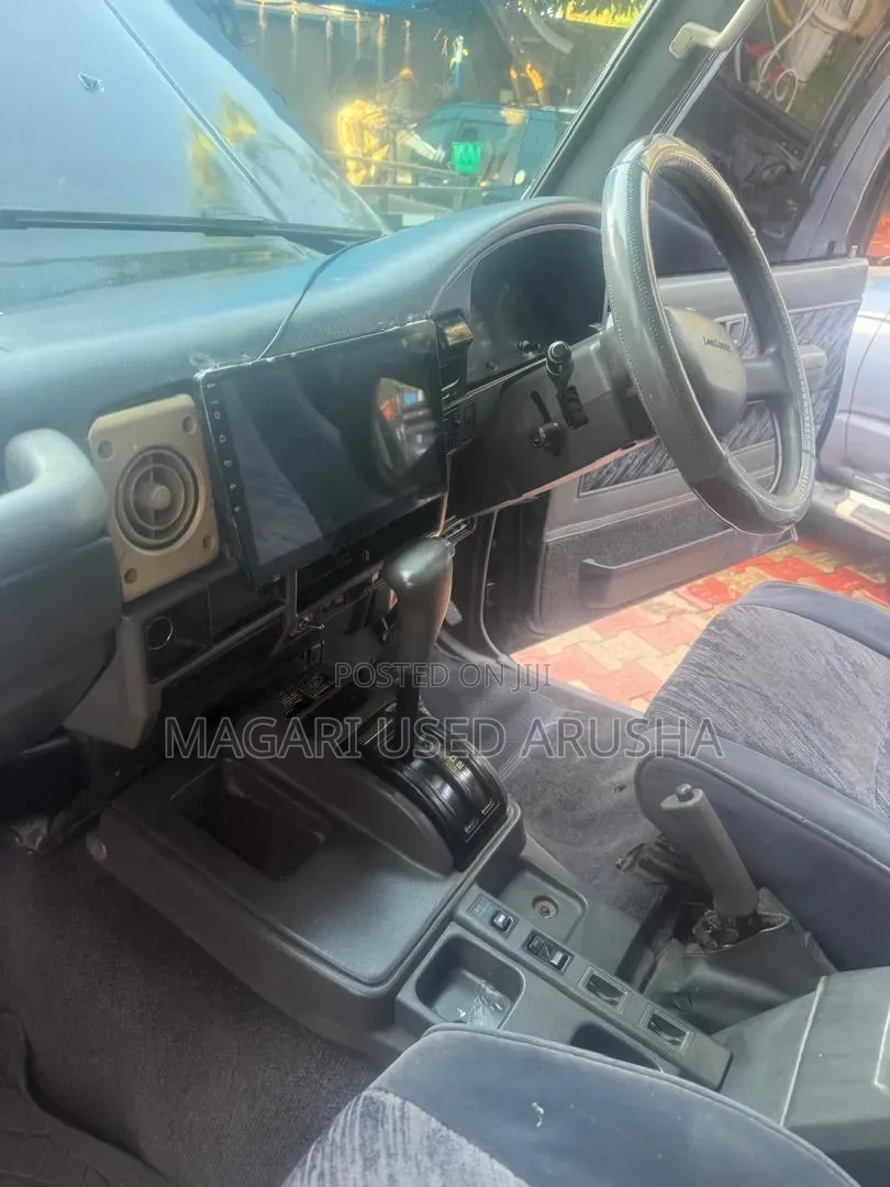 Toyota Land Cruiser Prado 1996 Black