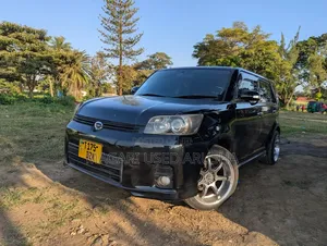 Toyota Corolla Rumion 2010 Black
