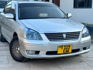 Toyota Premio 2004 Silver