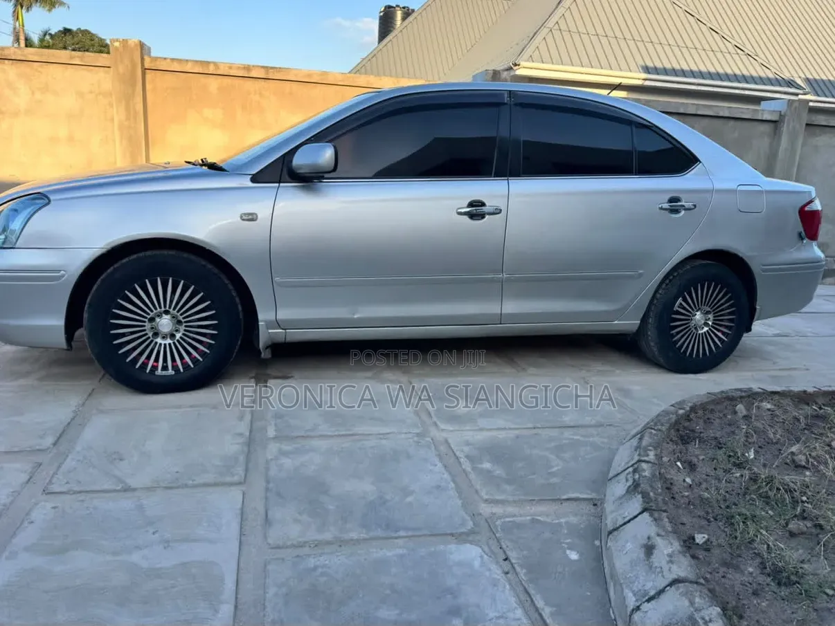 Toyota Premio 2004 Silver