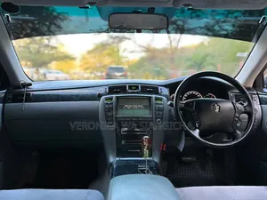 Toyota Crown 2004 Black