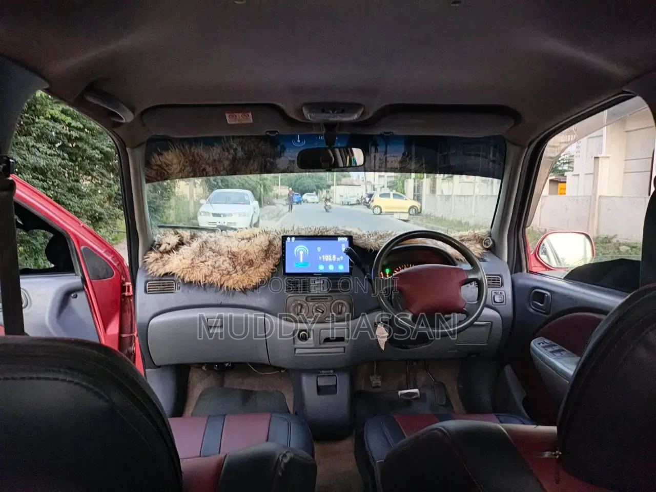 Toyota Raum 2002 Red