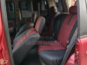 Toyota Raum 2002 Red
