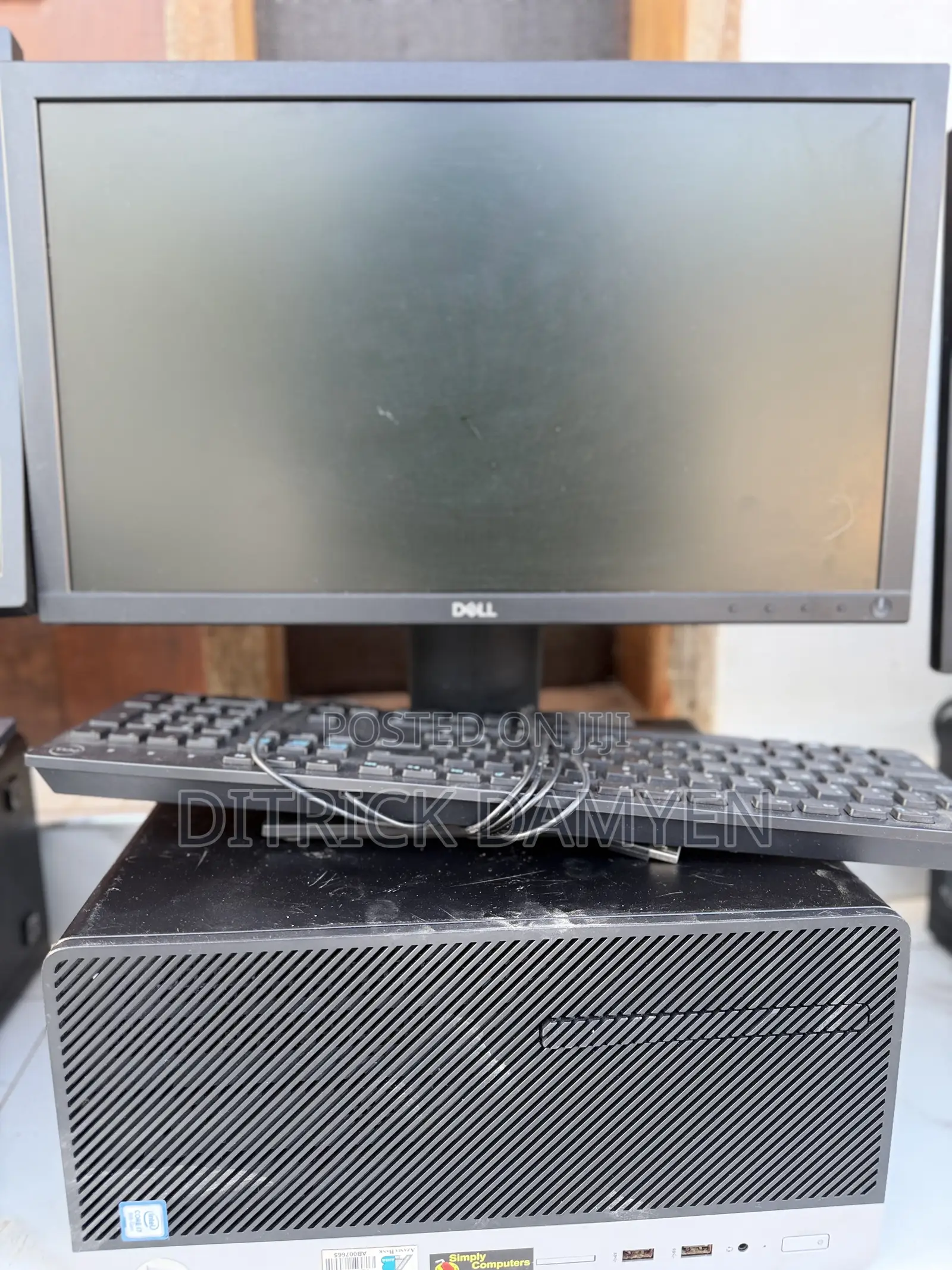 Desktop Computer HP ProDesk 400 G4 8GB Intel Core i5 HDD 500GB