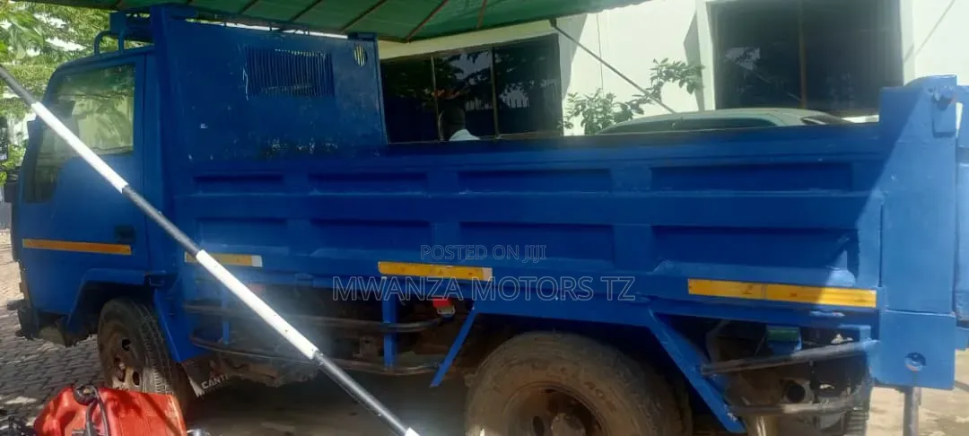 Canter Tipper Ya Bluu