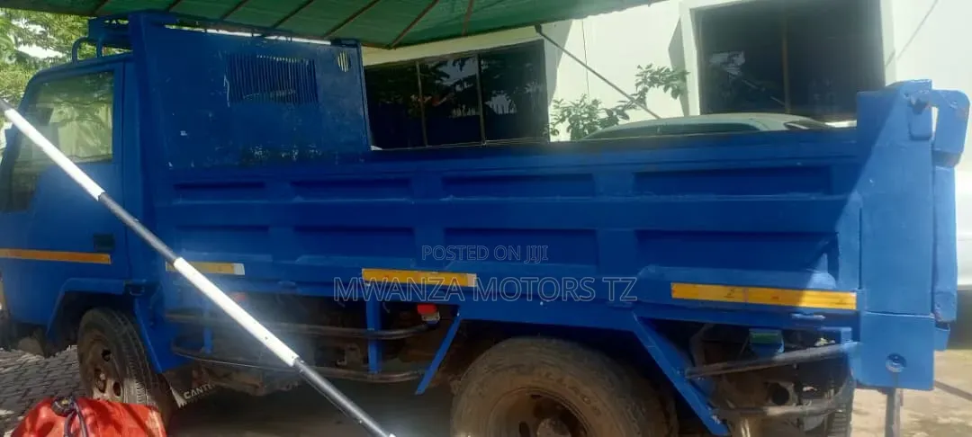 Canter Tipper Ya Bluu