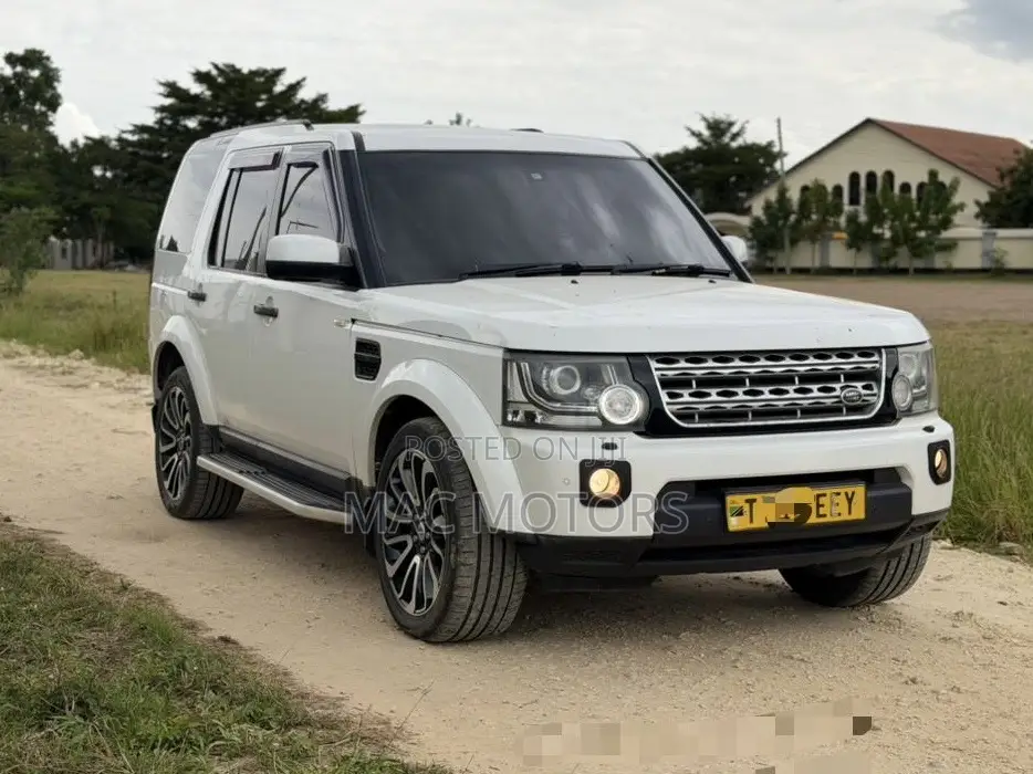 Land Rover Discovery 2013 Pearl