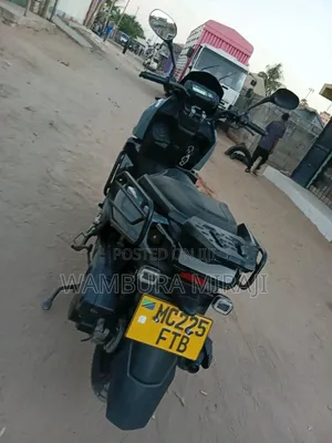Honda CB 2026 Black