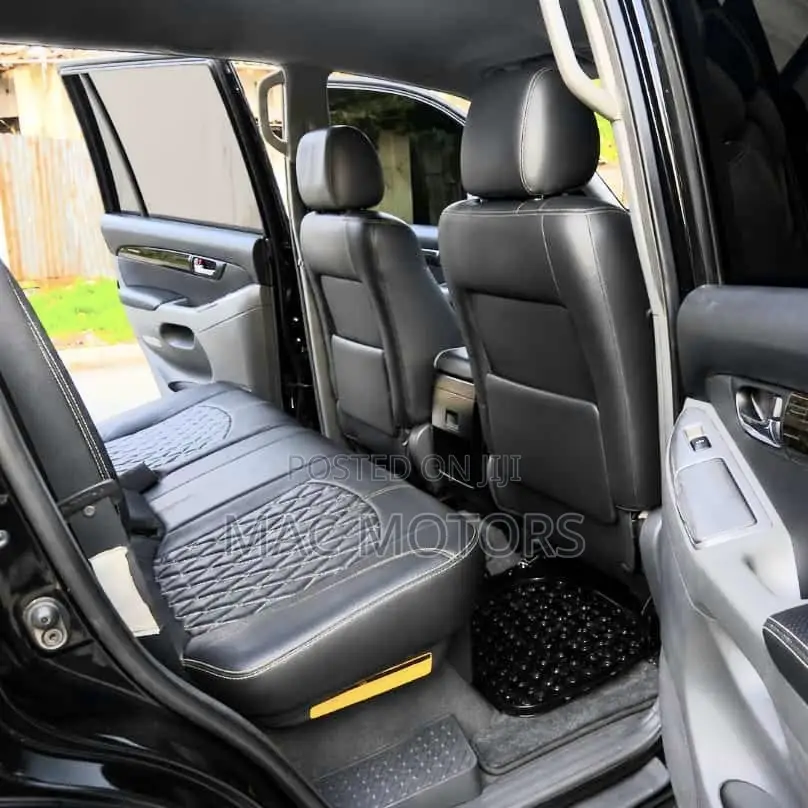 Toyota Land Cruiser Prado 2005 Black