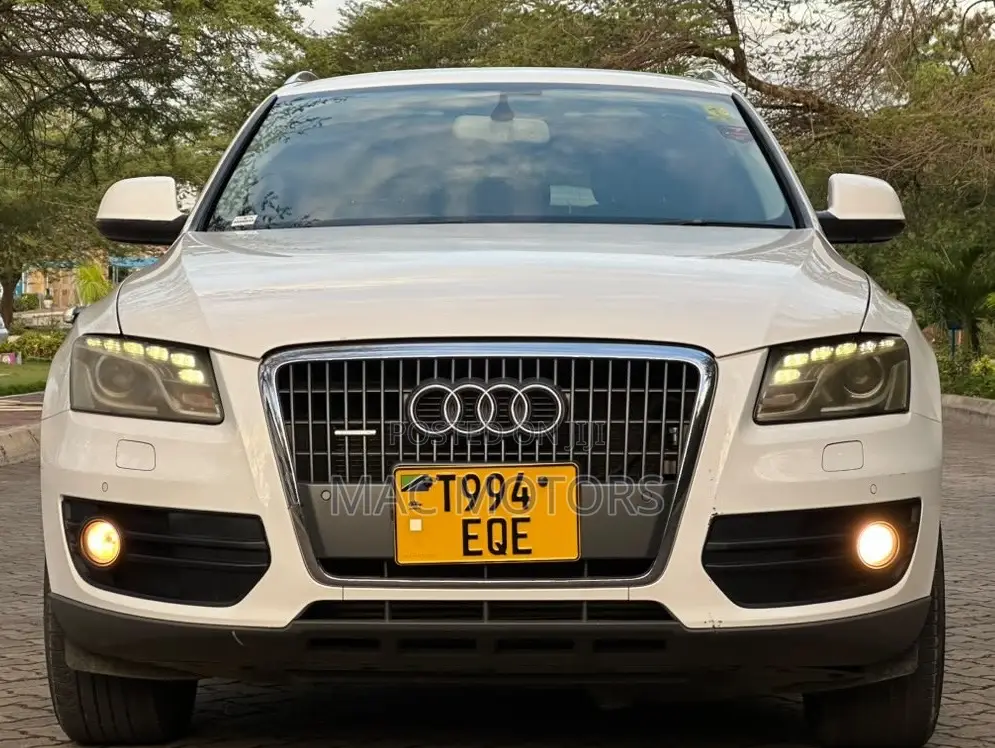 Audi Q5 2009 White