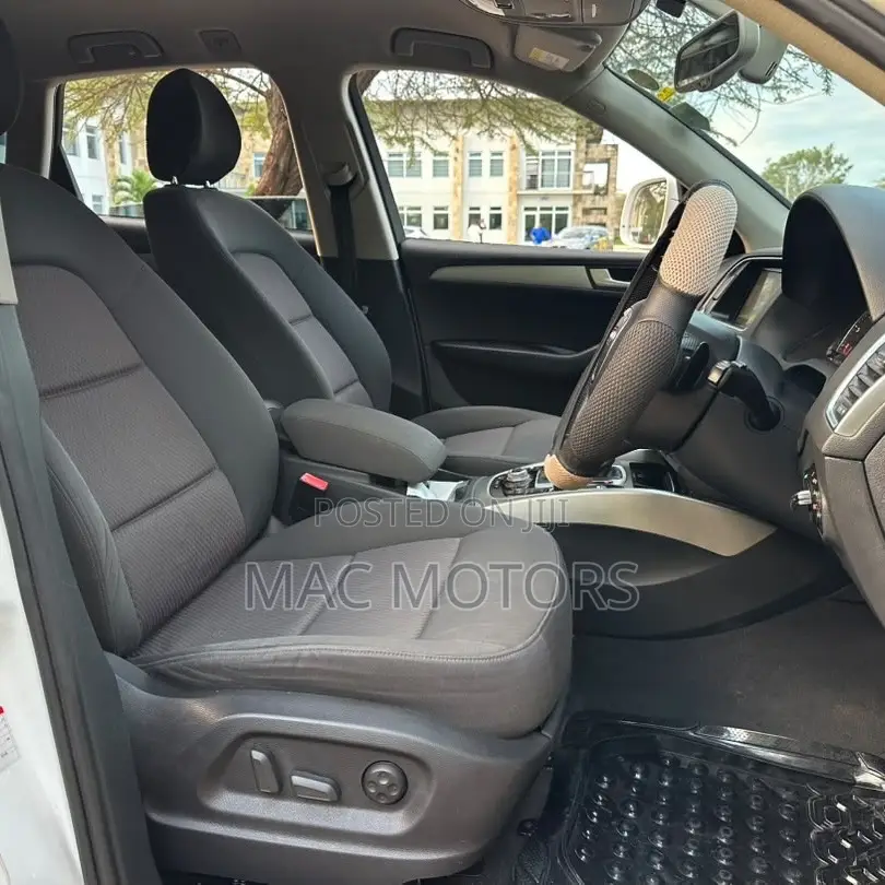 Audi Q5 2009 White
