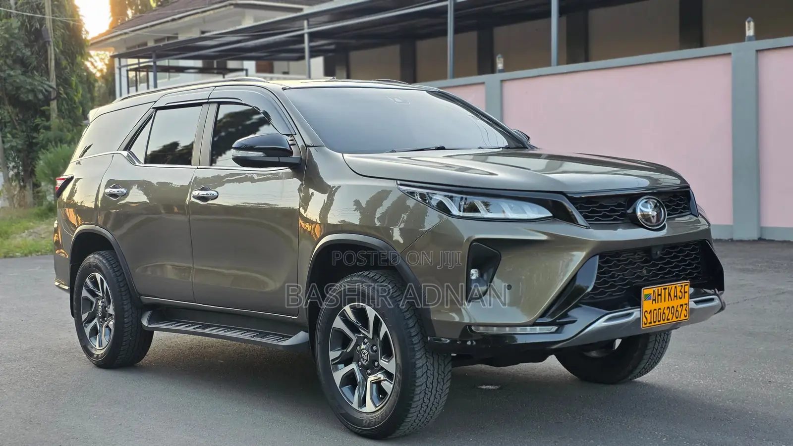 Toyota Fortuner 2.8 D AWD 2021 Brown