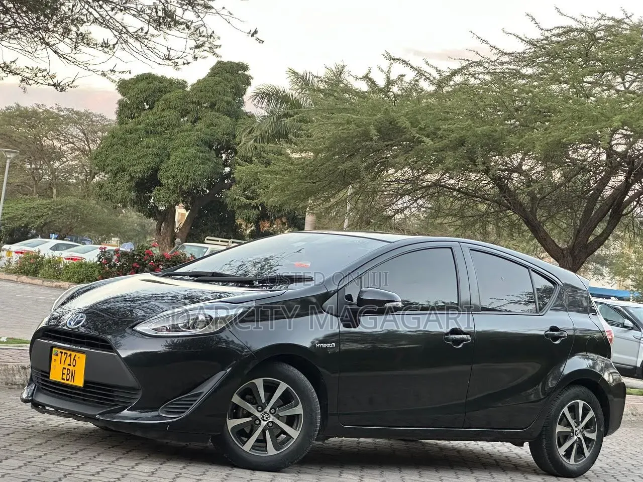 Toyota Aqua 2017 Black