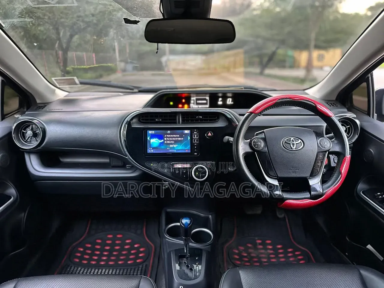 Toyota Aqua 2017 Black