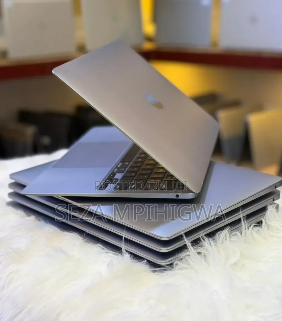 Laptop Apple MacBook Air 2020 8GB Intel Core i5 SSD 256GB
