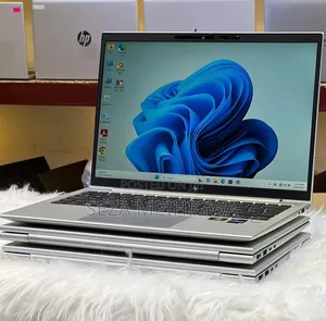 Laptop HP EliteBook 830 16GB Intel SSD 256GB