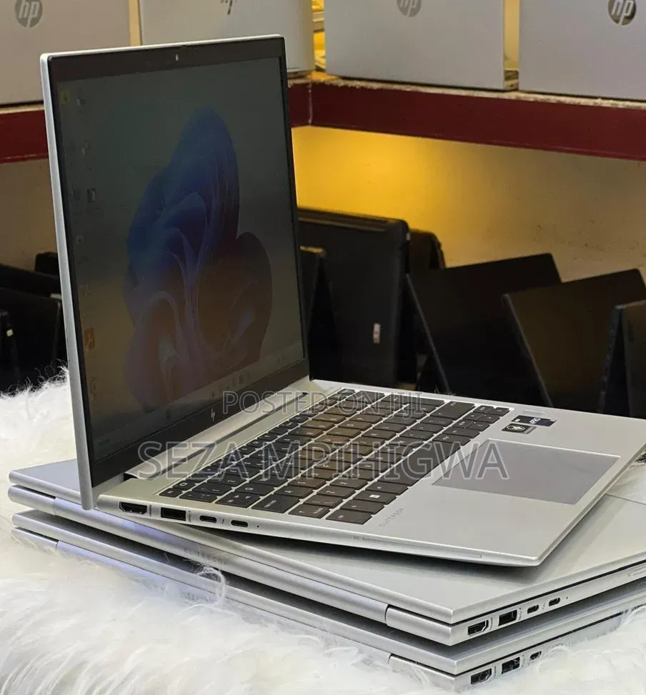 Laptop HP EliteBook 830 16GB Intel SSD 256GB
