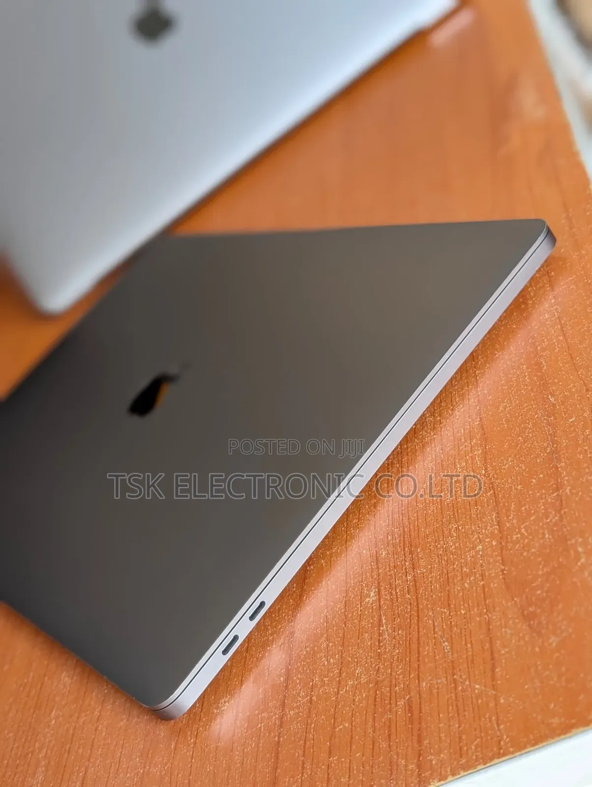 Laptop Apple MacBook Pro 2019 32GB Intel Core i7 SSD 512GB