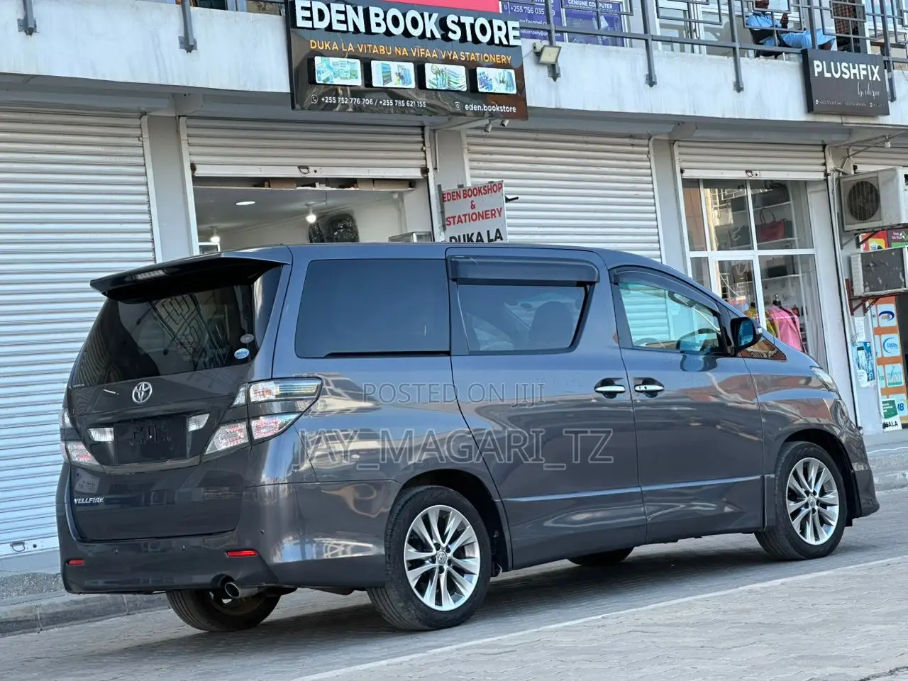 Toyota Vellfire 2011 Grey