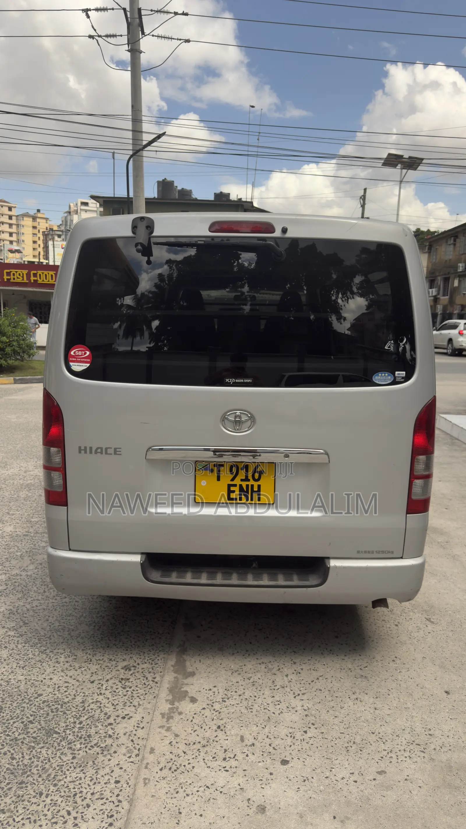 Toyota HiAce 2009 Silver