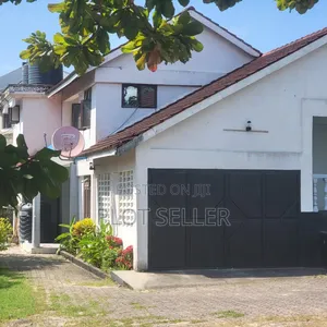 3bdrm Bungalow in Kimara Stop Over for sale