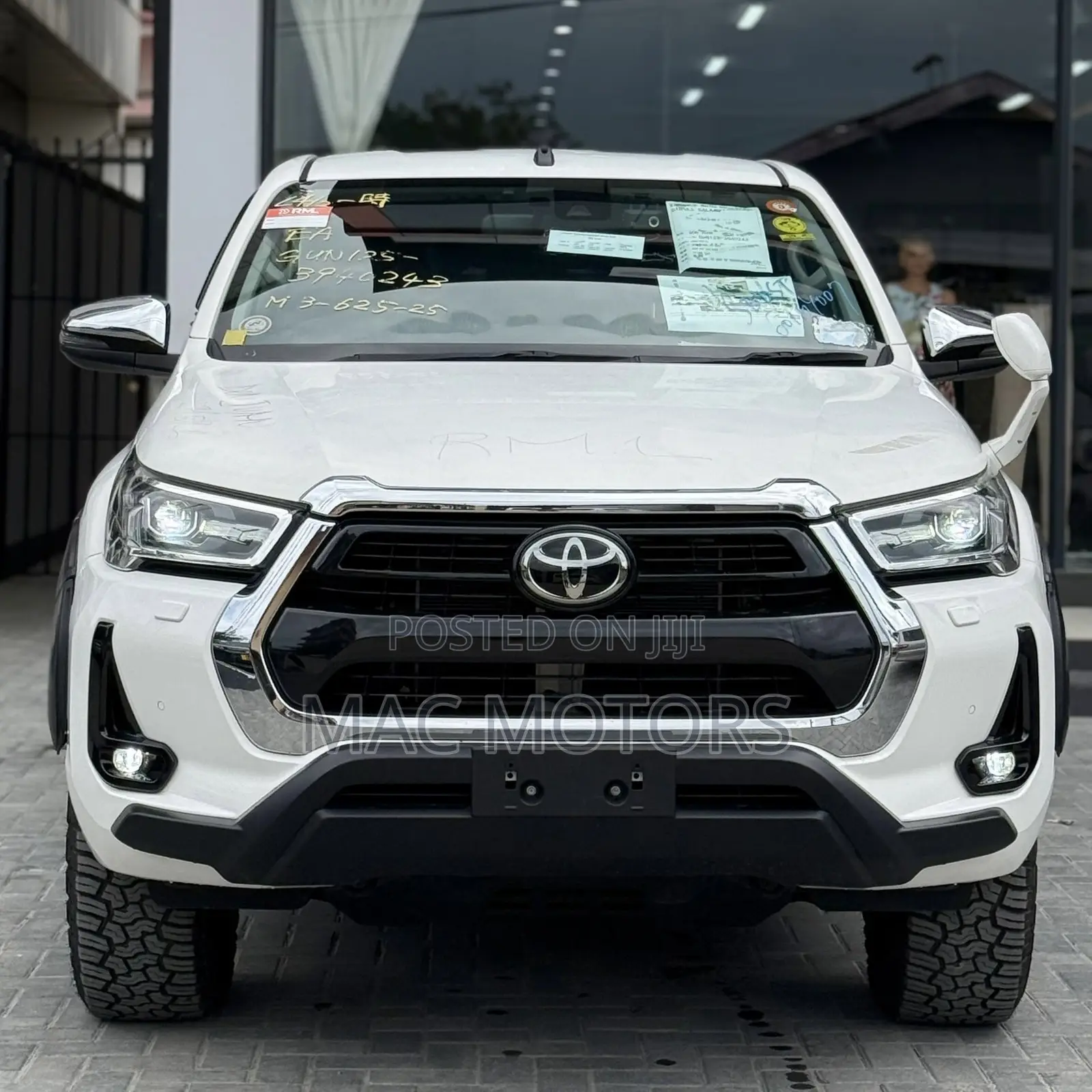 Toyota Hilux Revo Double Cab Deisel 2.8 AWD 2022 White