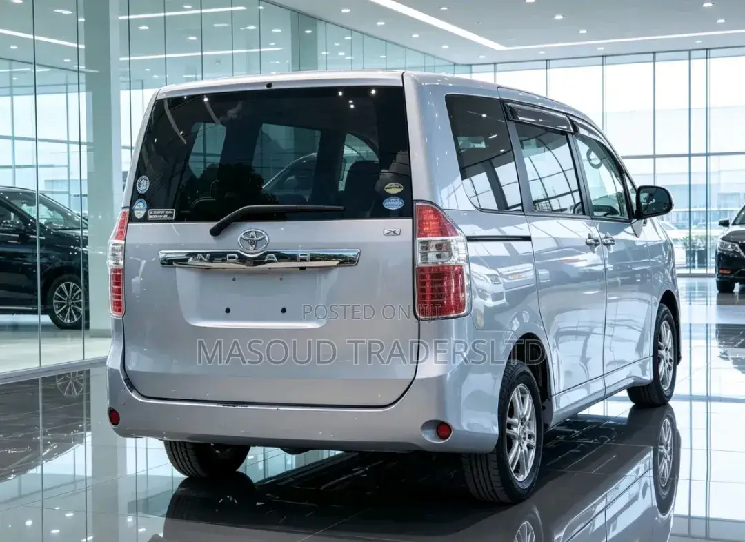 Toyota Noah 2009 Blue