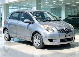 Toyota Vitz 2007 Gray
