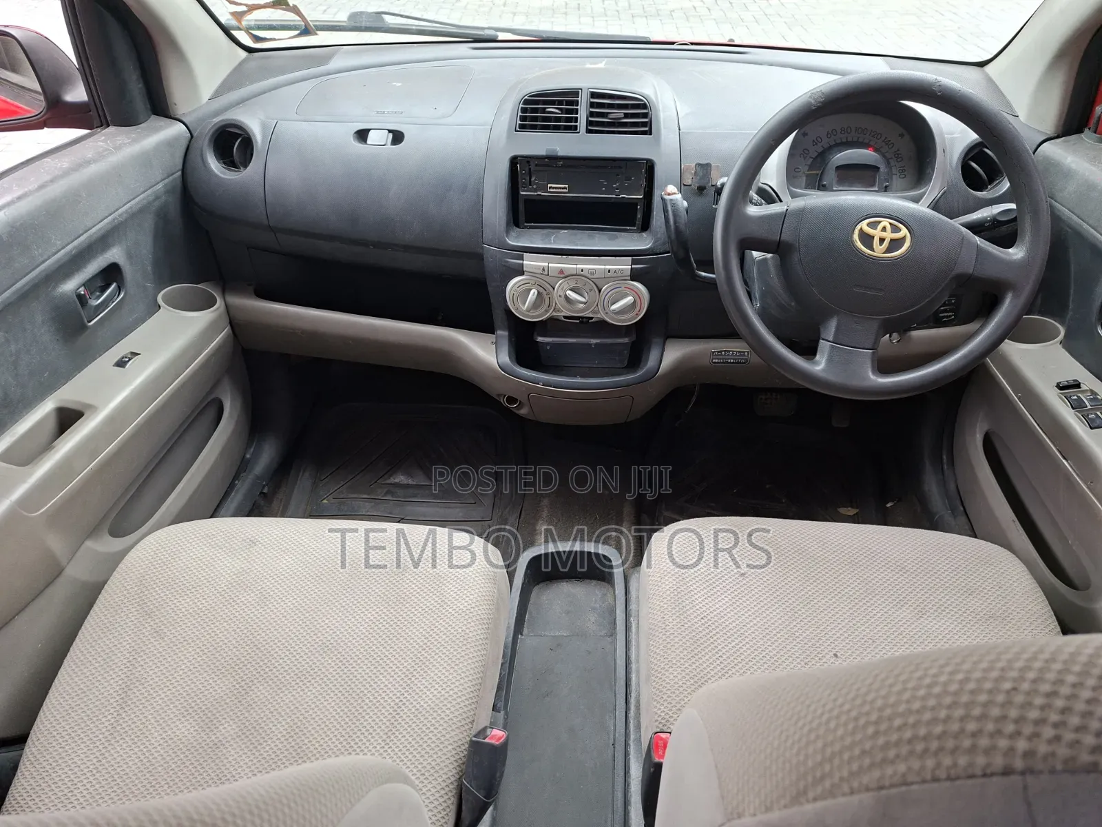 Toyota Passo 2005 Red