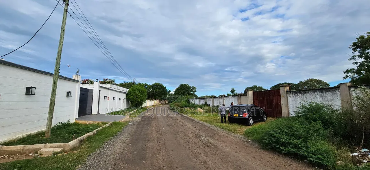 Plot for Sale at Ra's Kilomoni Bahari Beach Kunduchi