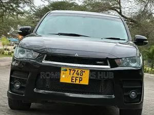 Mitsubishi Outlander 2010 Black
