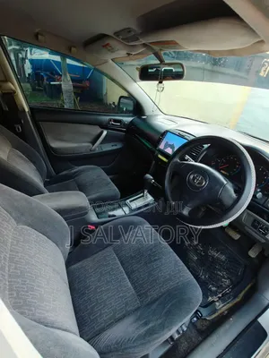 Toyota Allion 2004 Silver