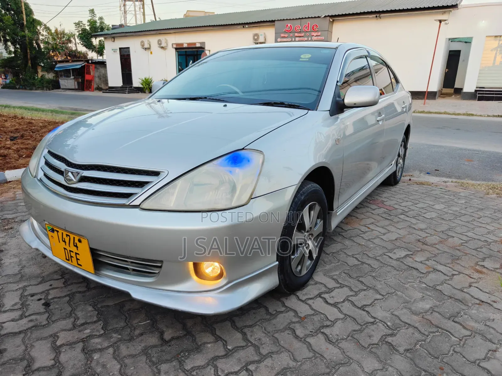 Toyota Allion 2004 Silver