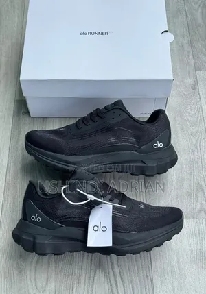 Alo ShoesSizes: 40 - 41 - 42 - 43 - 44
