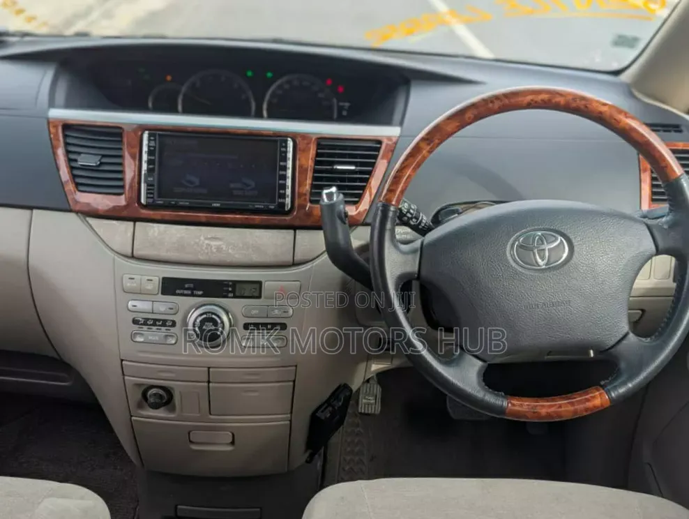 Toyota Noah 2009 Blue