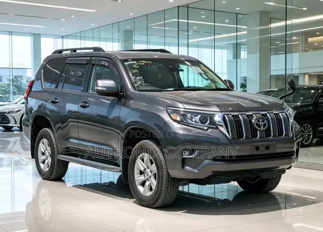 Toyota Land Cruiser Prado 2019 Gray