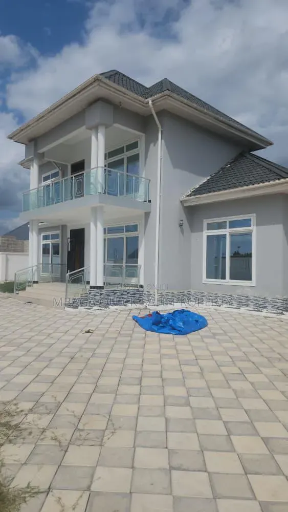 4bdrm House in Mabwerebwere for rent