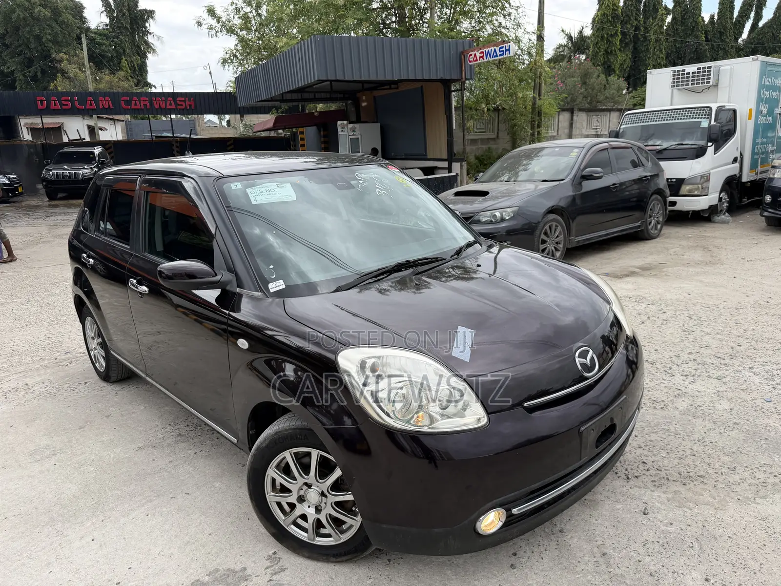 Mazda Verisa 2009 Brown