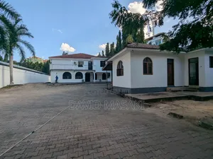 14bdrm House in Office Building, Masaki for rent
