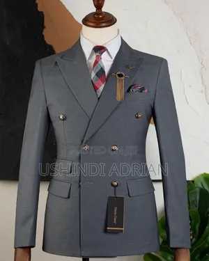 Men Suit–Mario Casas(Premium Collection)