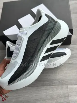  Addidas Shoe Hyperboost 