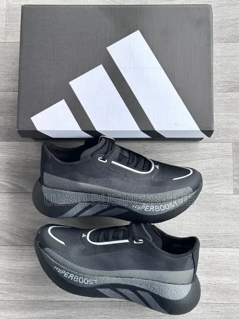  Addidas Shoe Hyperboost 