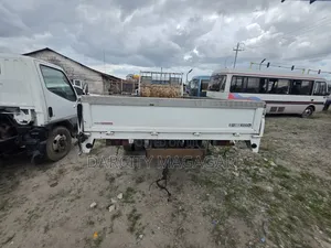 Mmitsubishi Canter