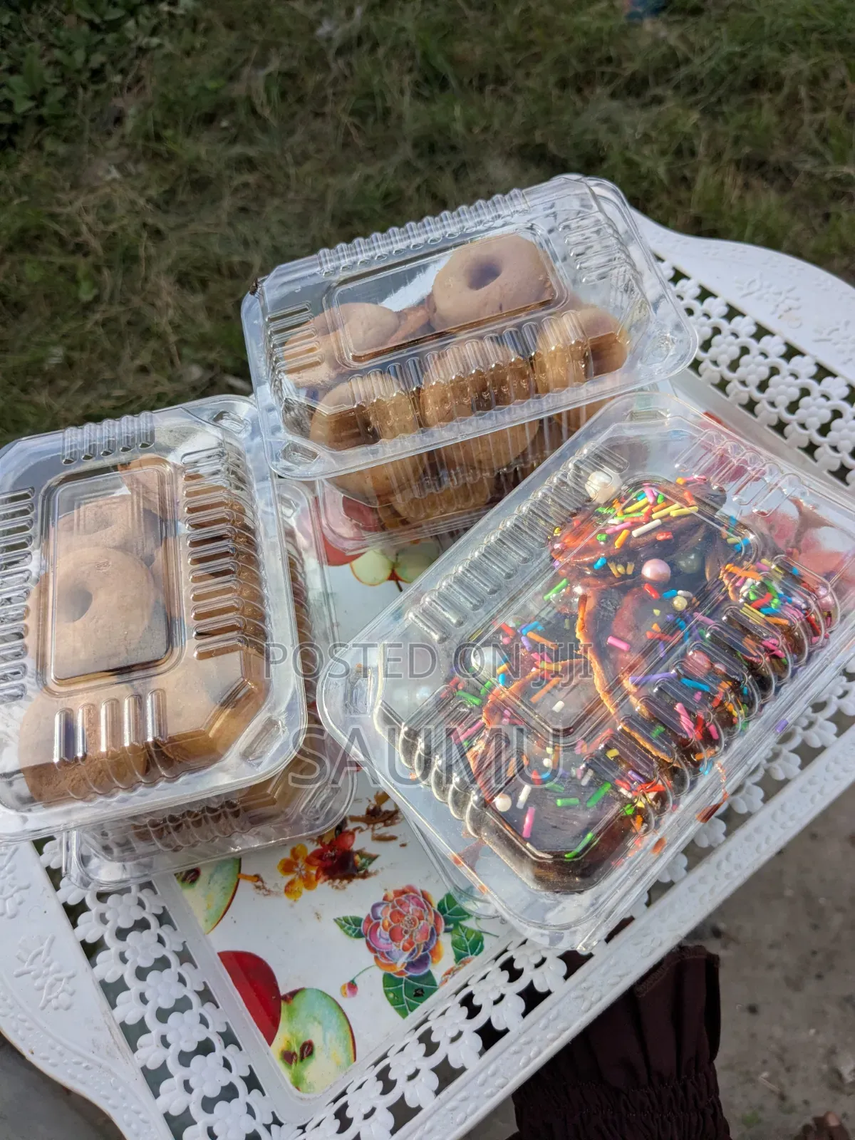 Min Cakes/ Doughnuts