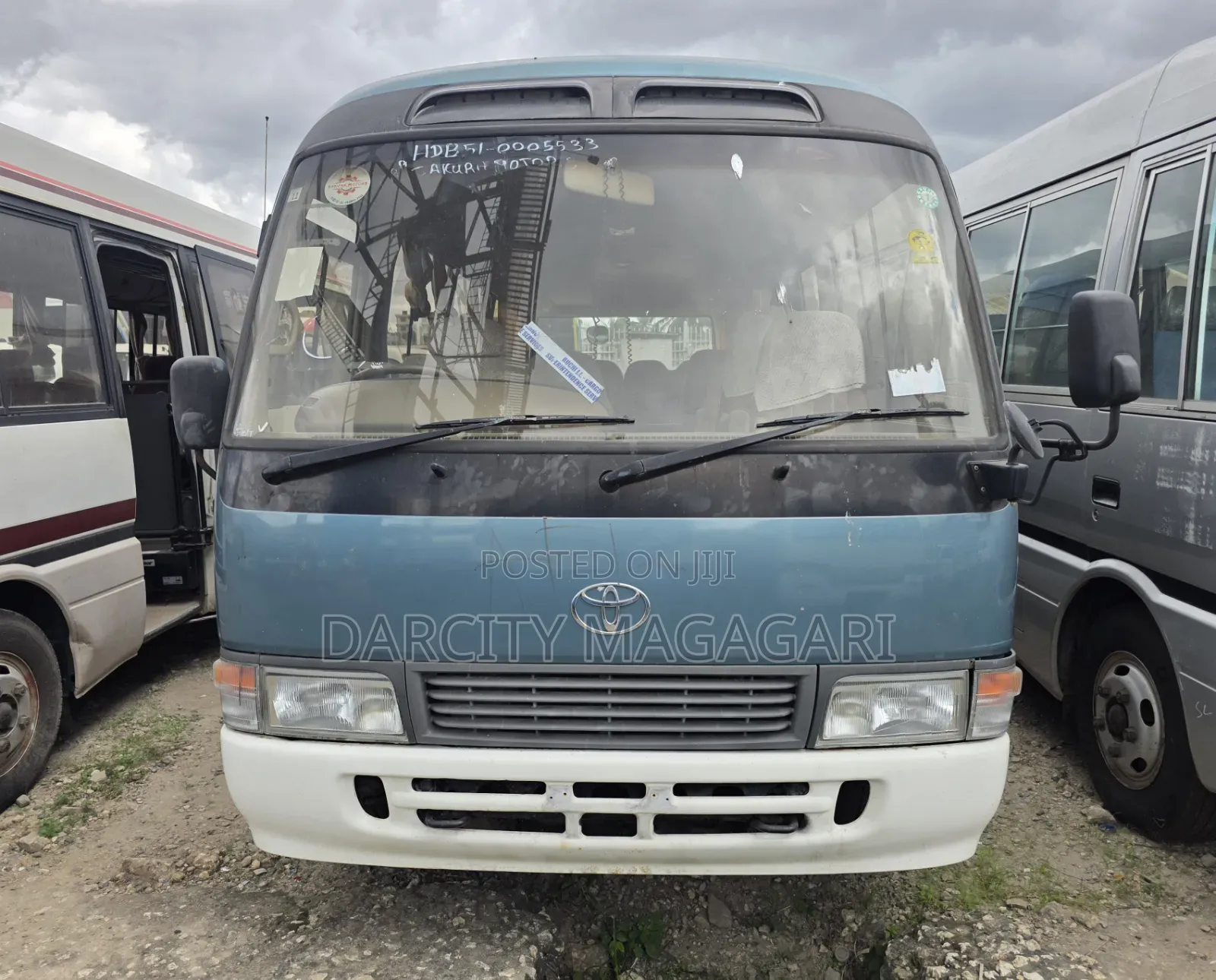 Toyota Coaster 1999 Blue