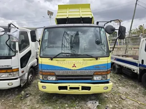 Fuso Tipper