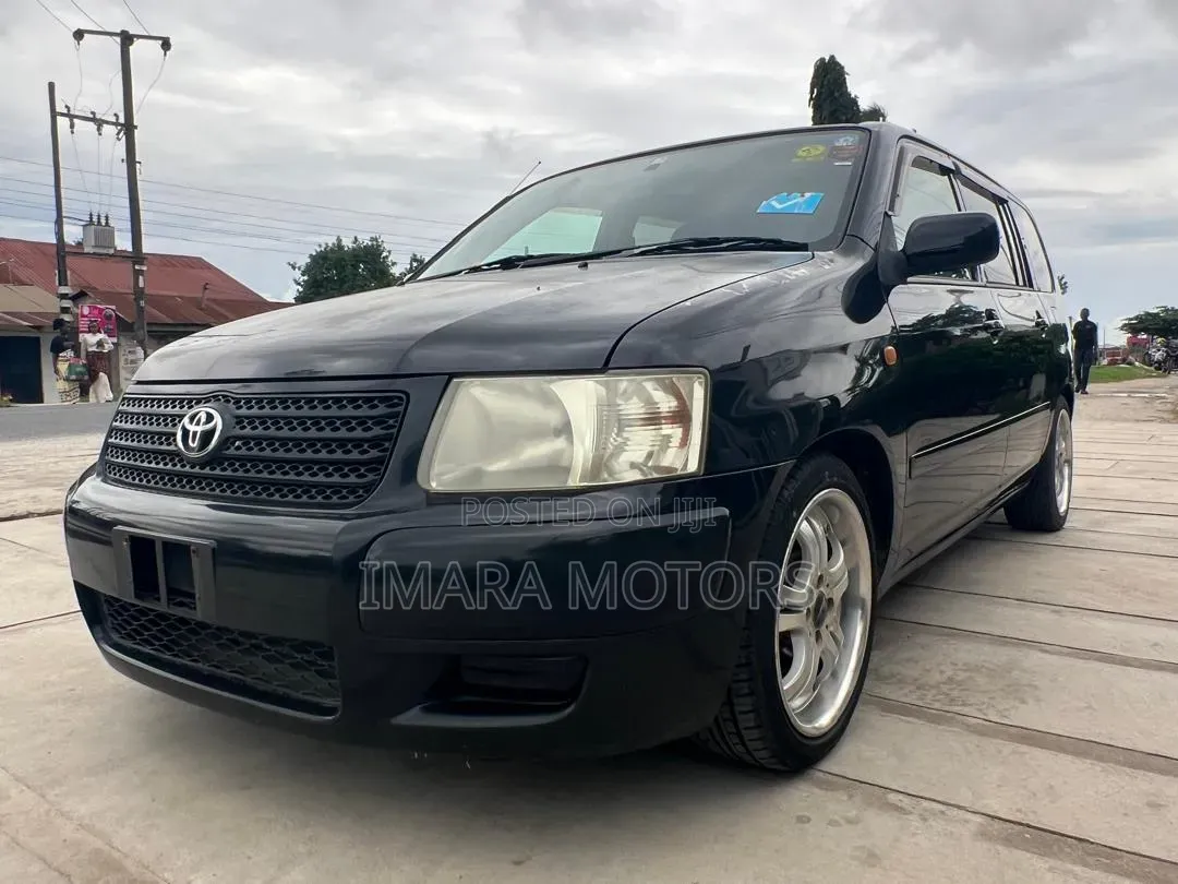 Toyota Succeed 2005 Black